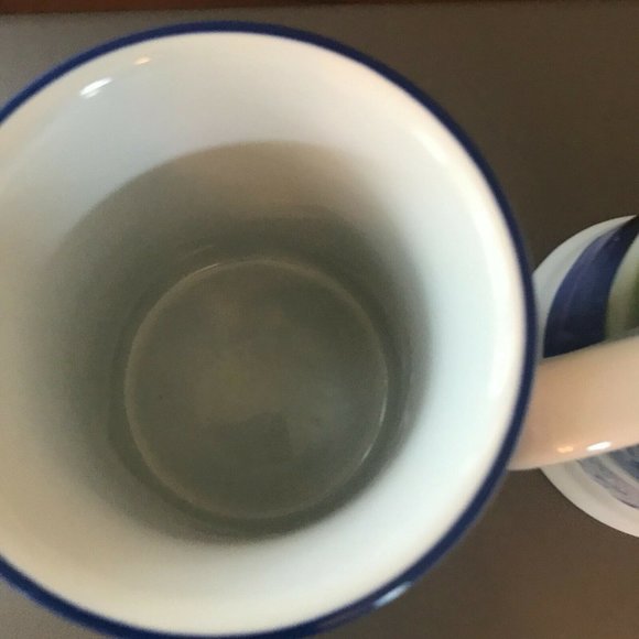 Lot of 2 Polar Express Train Christmas Coffee Mug Warner Bros All Aboard 3D - Picture 5 of 6